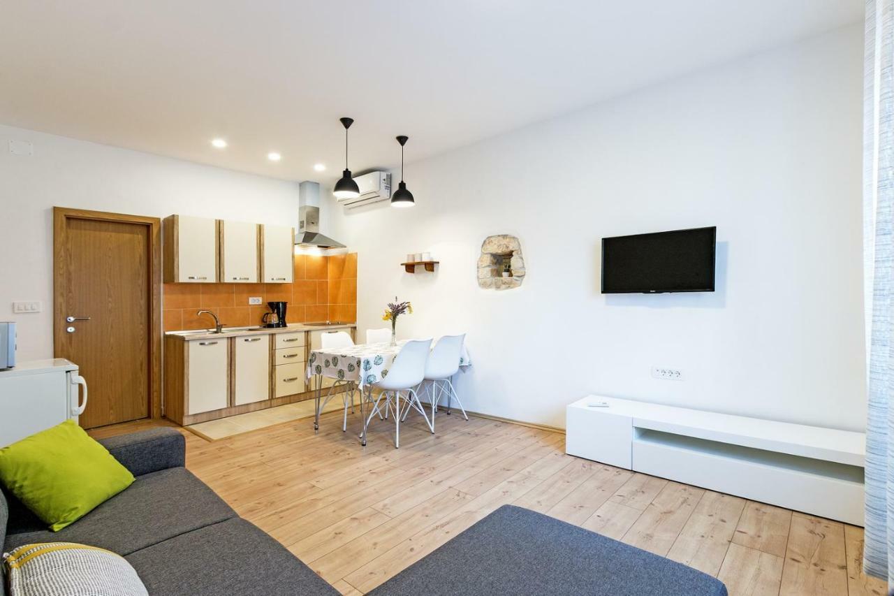 Cozy Apartment 10 Min From The Beach PUY 외부 사진
