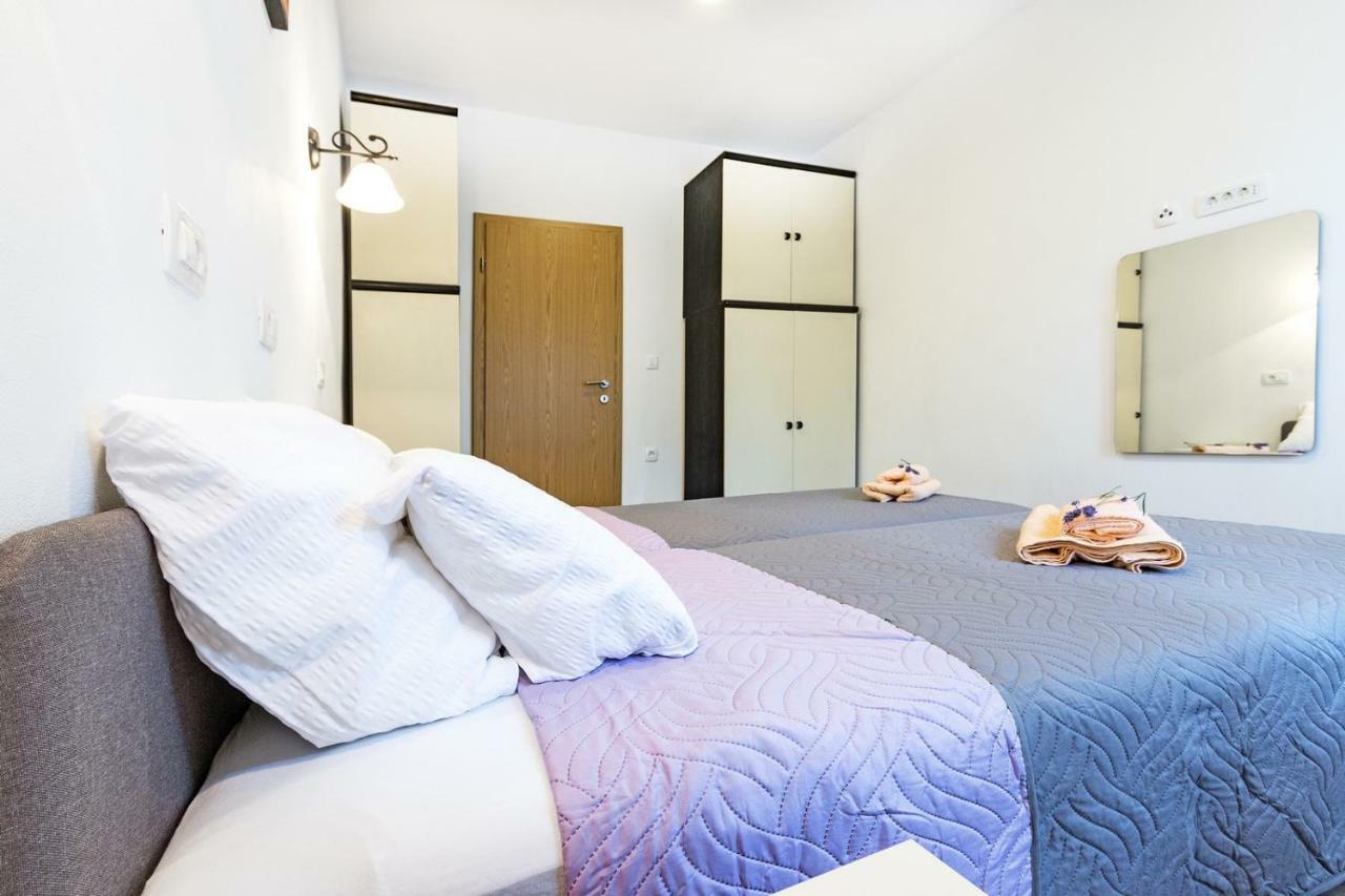 Cozy Apartment 10 Min From The Beach PUY 외부 사진